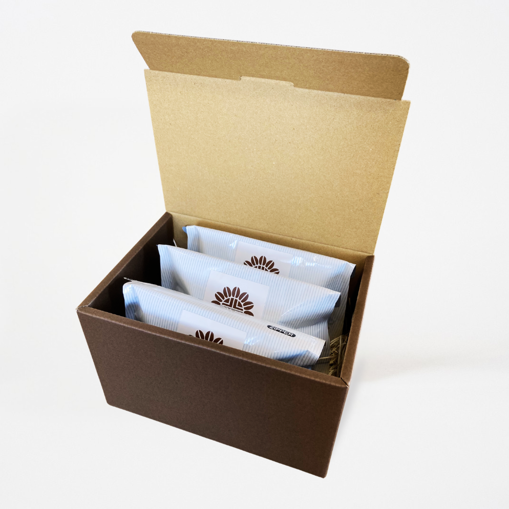 ギフトBOX》コーヒー豆 100g×3種類(人気2種+おまかせ1種) 送料別 ギフトBOX》コーヒー豆 100g×3種類(人気2種+おまかせ1種) 送料別